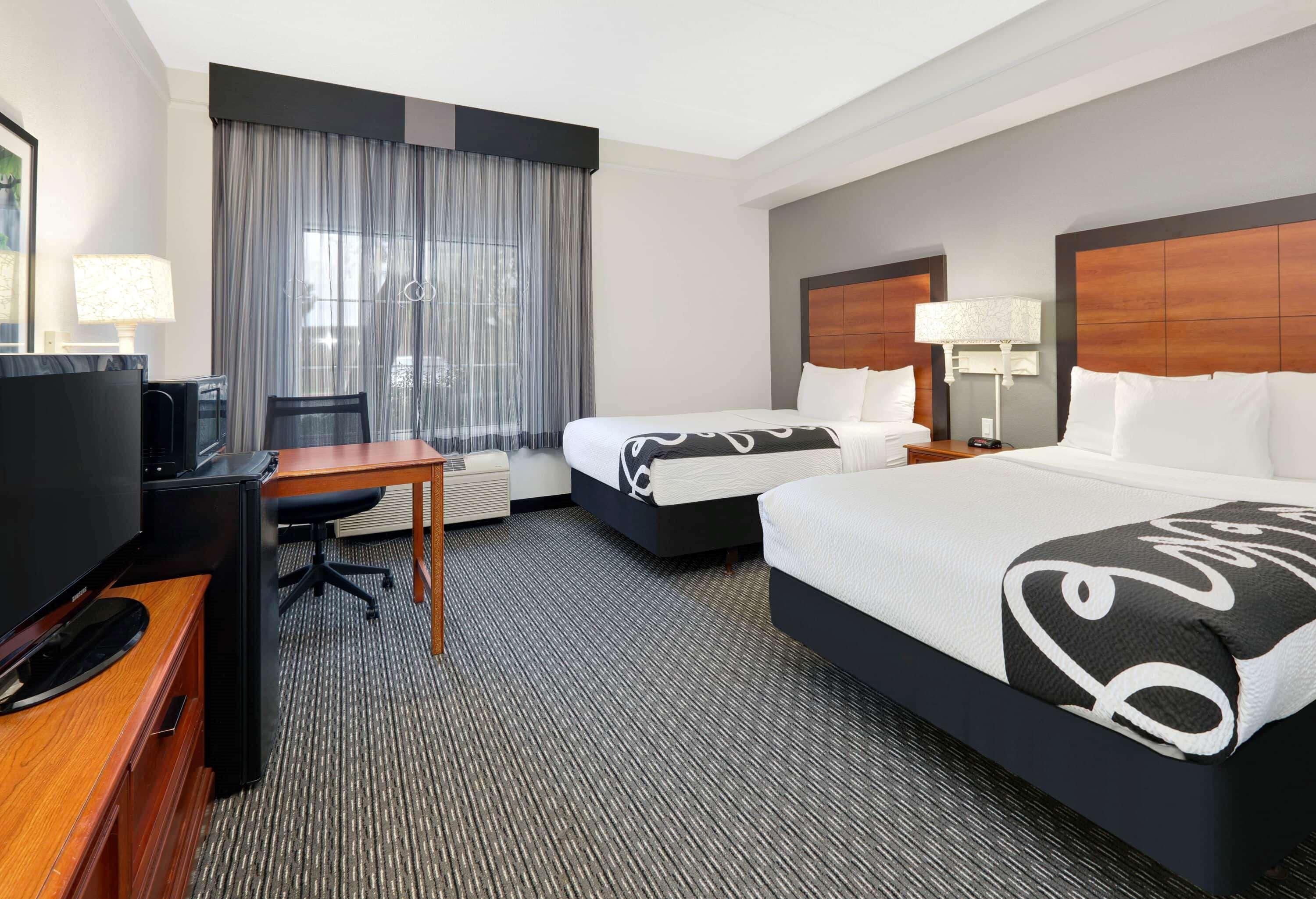 La Quinta By Wyndham Dallas North Central Dış mekan fotoğraf